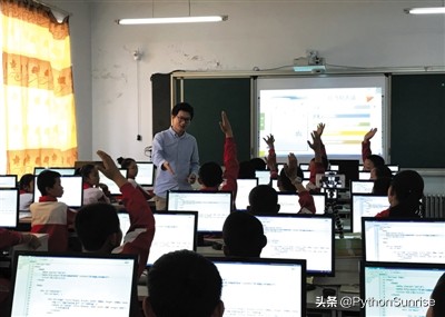 会python如何月入两万以上,python做副业月入5000