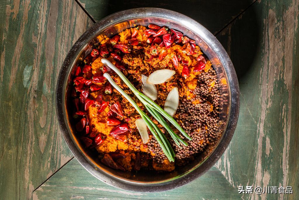 火锅店准备食材要备多少料,火锅店油碟蘸料怎么调才好吃
