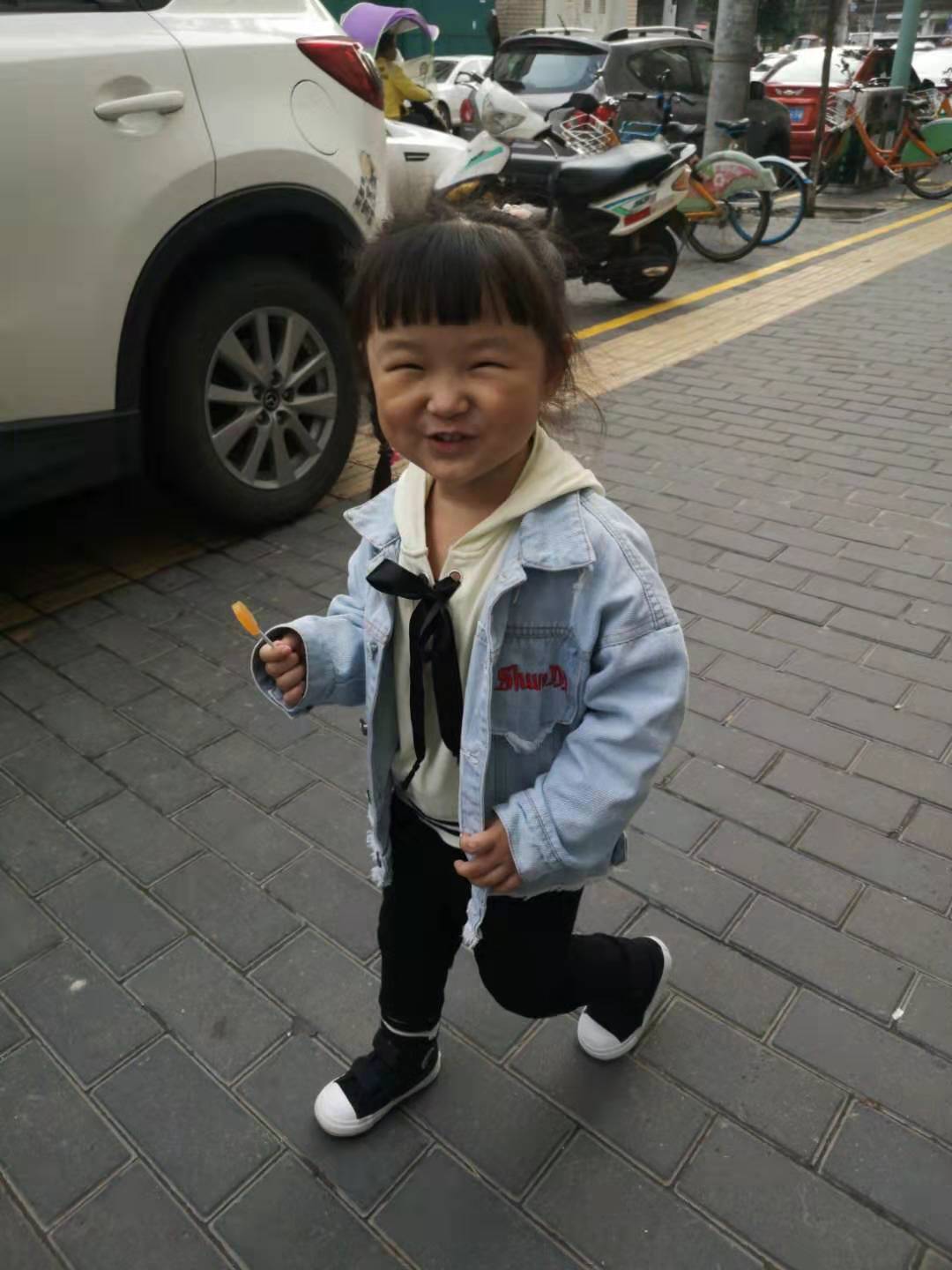 宝贝，外表不重要善良才重要~我呸！美很重要