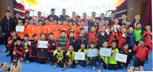 热烈祝贺此次盛会完满成功,祝贺大赛圆满结束