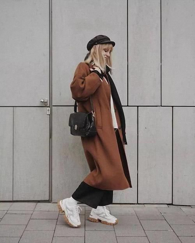 适合配中长款大衣的鞋子,冬季适合搭配大衣穿的鞋子