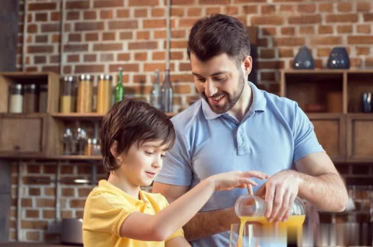 父母千万别纠正孩子这几个小毛病,父母千万别纠正孩子的这几个毛病