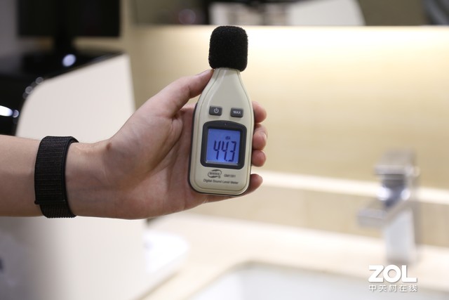 小型净水器能净化水吗,净水器净化纯水