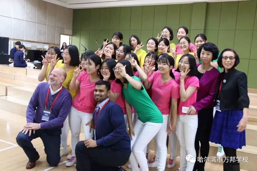 哈市这群孩子被美国校长团赞不绝口！哪所学校的学生这么牛？