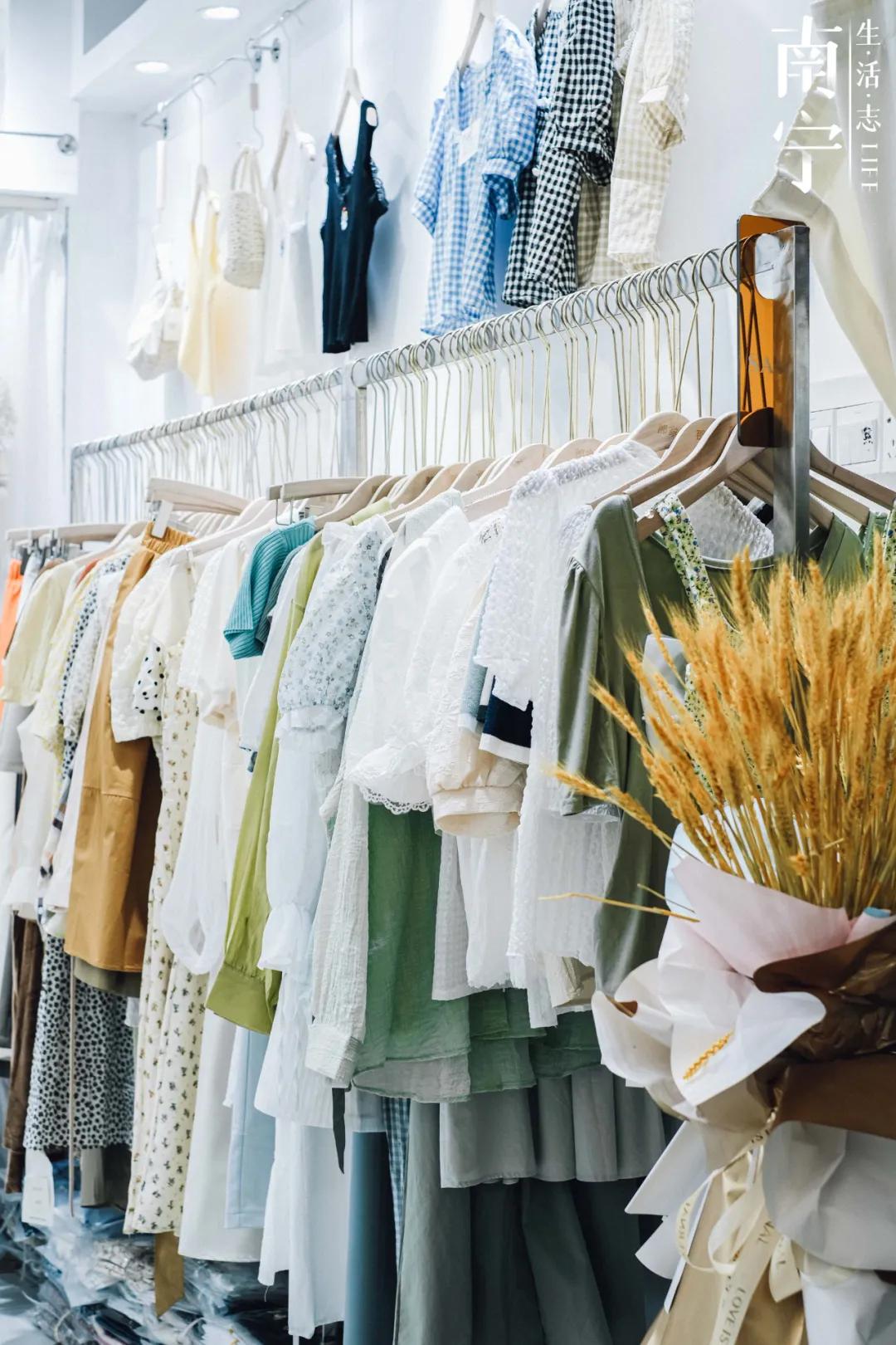 曾创出上亿流水，一个档口就能买宝马730，南宁这地方如今已没落