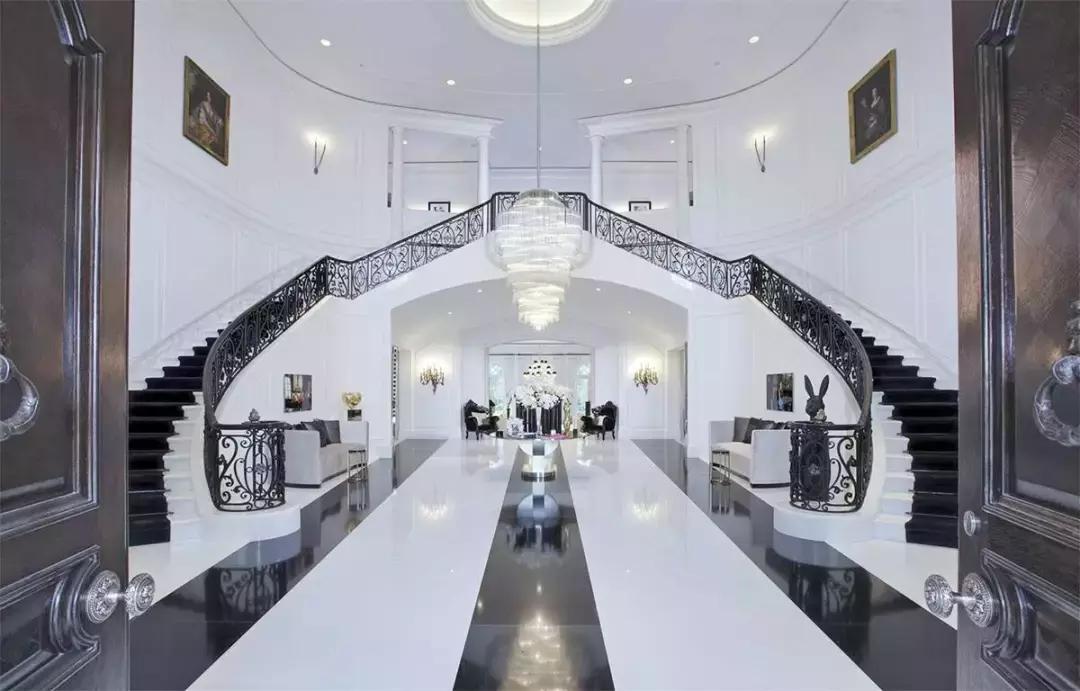 足球巨星c罗的别墅,梅西豪宅c罗豪宅