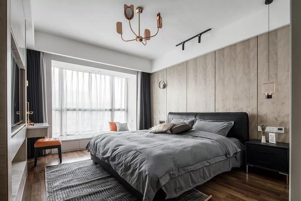 200㎡轻奢大平层：全屋刷漆不凹造型，简简单单，扮靓整个家