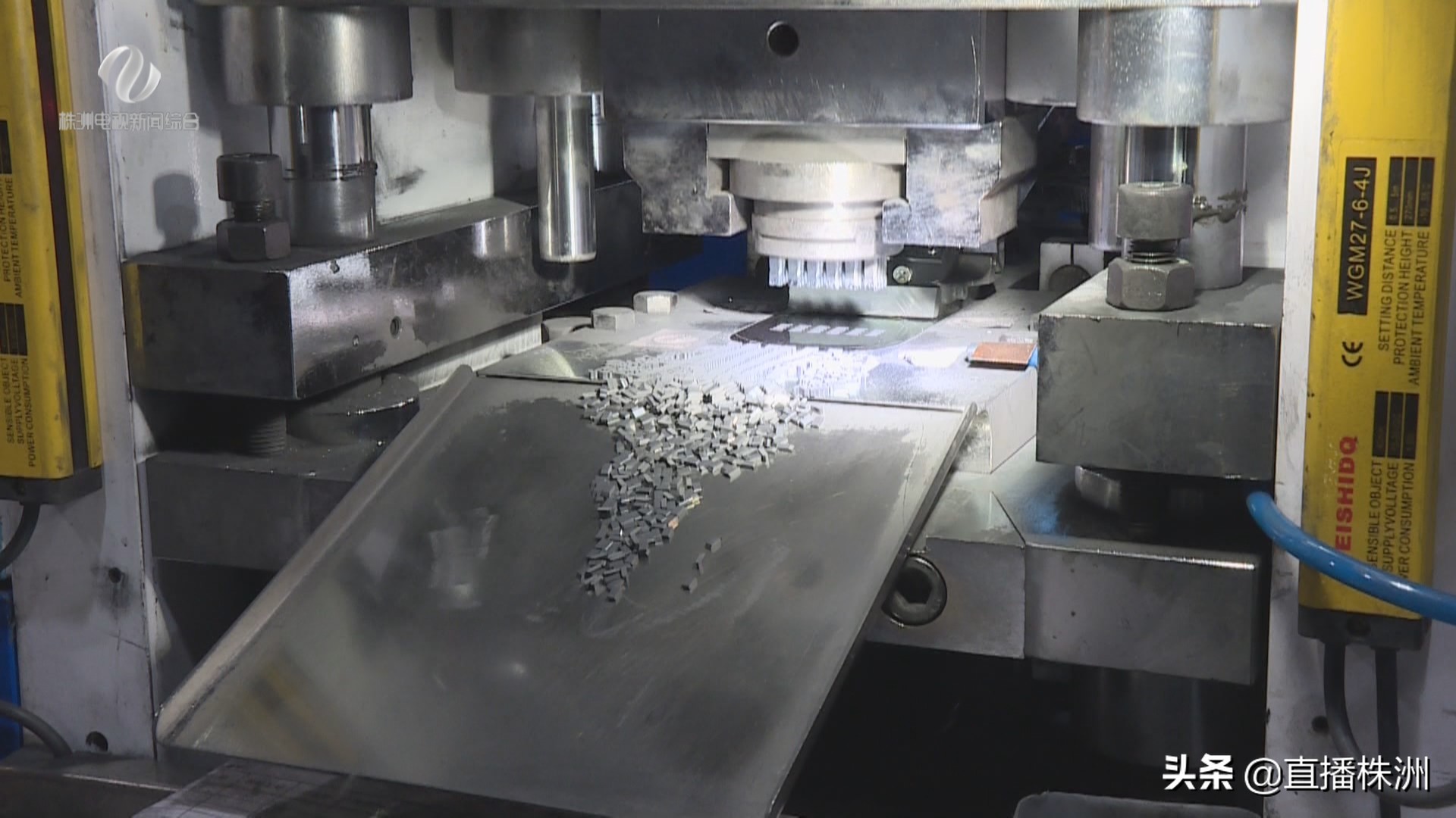 青山犹待燕子归来,青山犹待燕归来全文