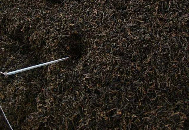 普洱茶熟茶压制方法是什么,普洱生茶紧压茶的正确打开方式