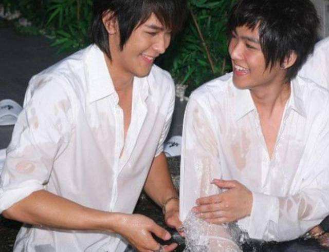 25年后再看张怡宁王楠,二十五年再看凤凰传奇