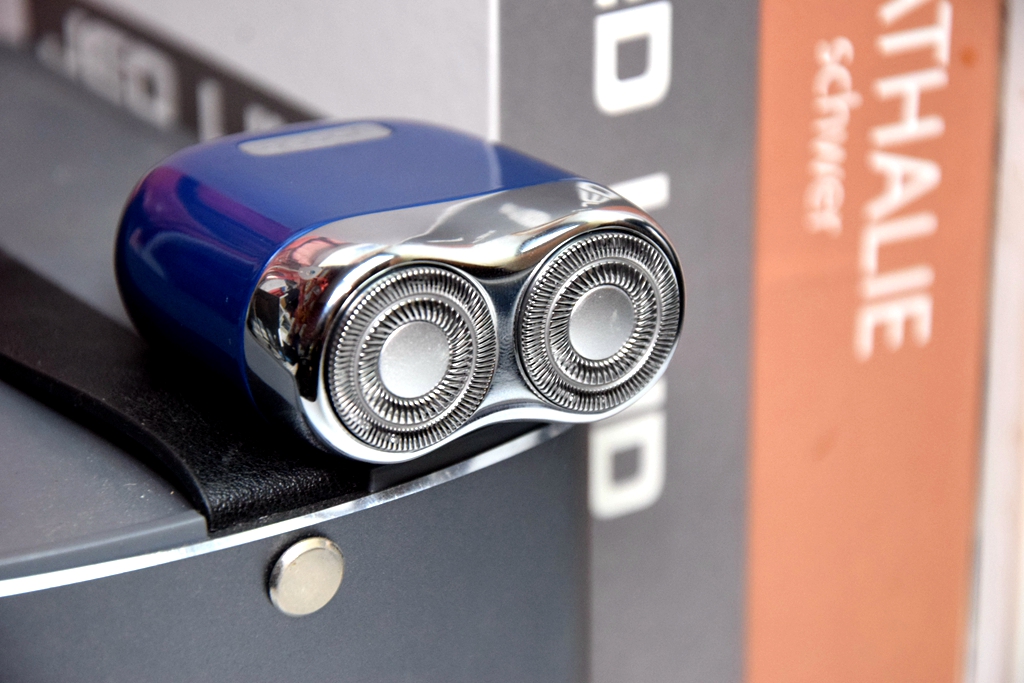 yoose合金款剃须刀真实测评,yoose初号色剃须刀真实测评