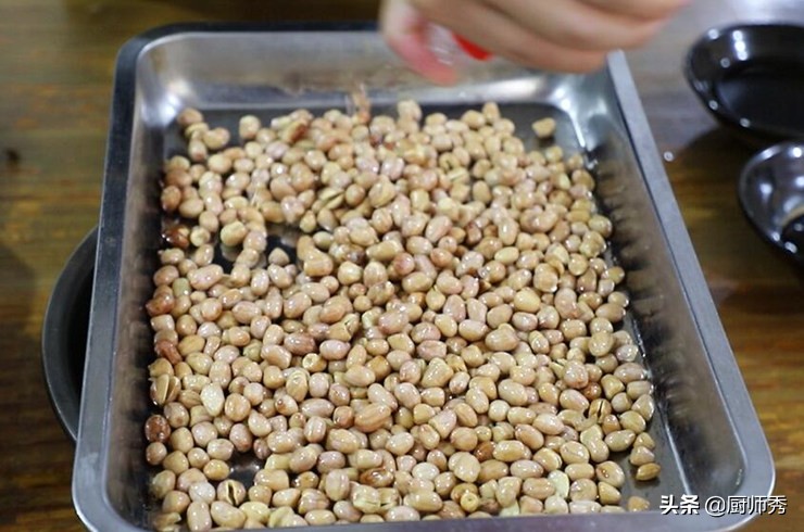 下酒菜醋泡花生的做法,酸辣爽口养胃的醋泡花生