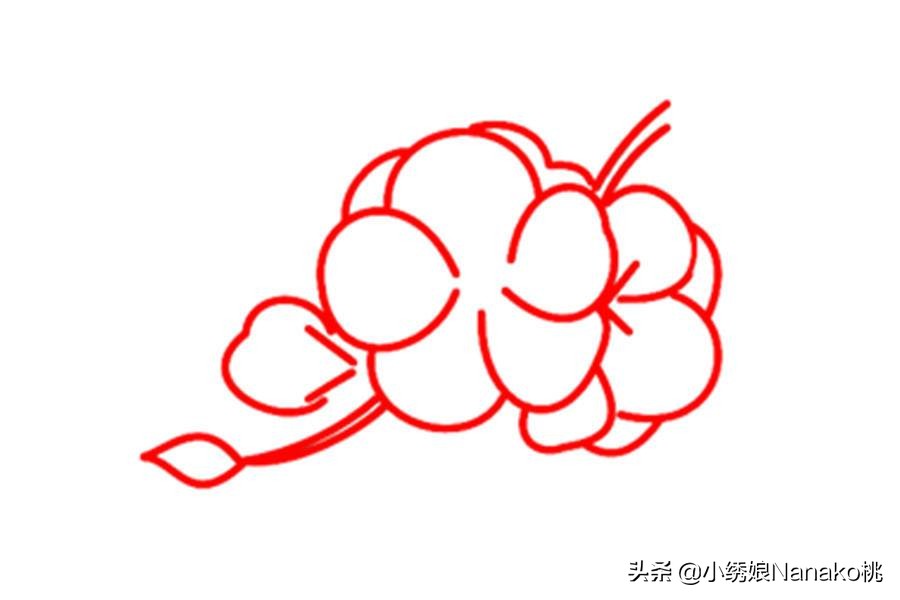 纯色衣物污渍洗不掉,衣服脏了怎么用刺绣遮住简单