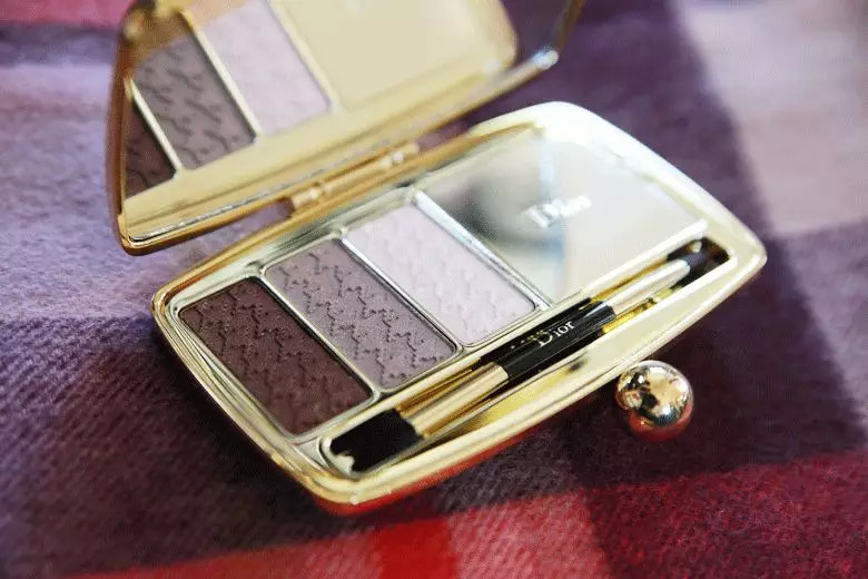 买眼影盘超便宜,买眼影盘返100元