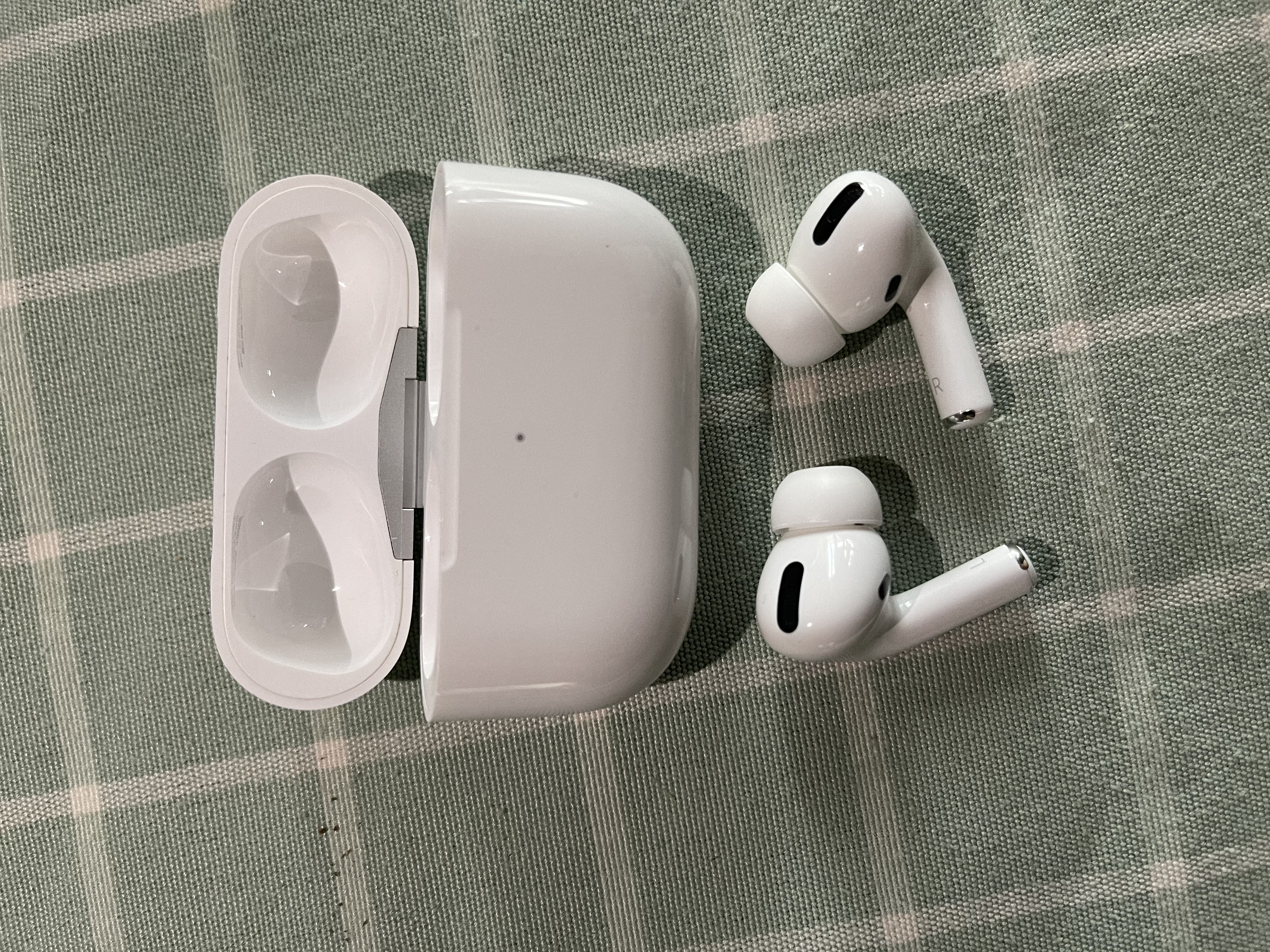 airpodspro最强版本测评,airpodspro测评戴久会不舒服吗