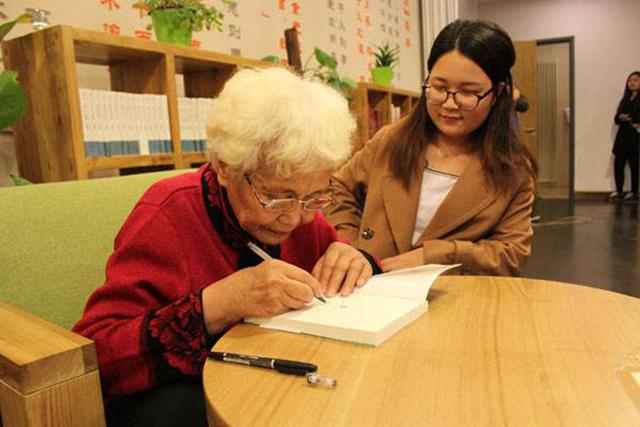 从文盲到富豪,从文盲到有文化