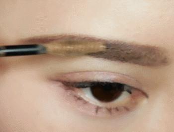 化妆的正确步骤千万别错了,化妆顺序你知道吗新手看过来