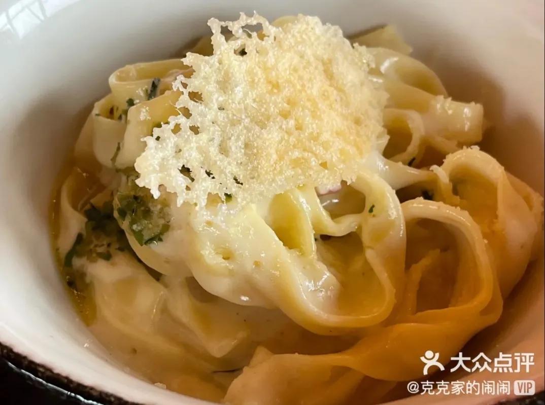 北京环球影城阿甘虾餐厅,北京环球影城三把扫帚餐厅