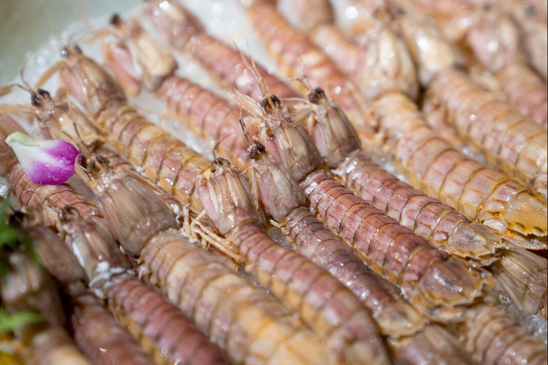 皮皮虾水煮好吃还是清蒸好吃窍门,皮皮虾是清蒸还是水煮