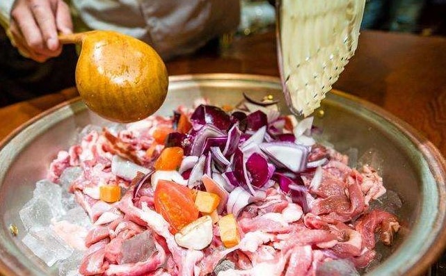 太原中正天街20元自助火锅,太原中正天街购物