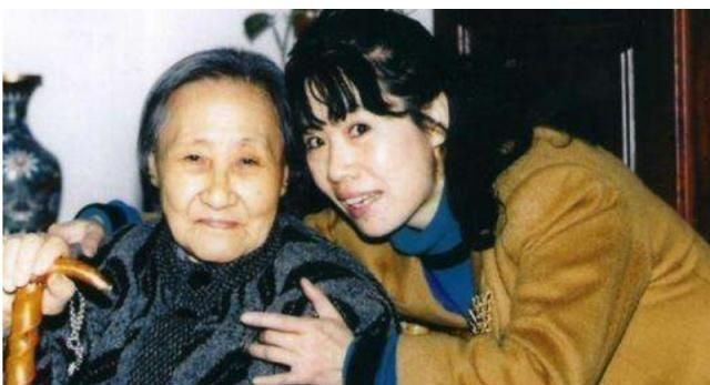 清朝最后一位格格溥仪的亲妹妹,她是清朝最后一位格格