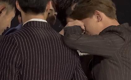 夏之光和肖战同框,夏之光哭了演唱会