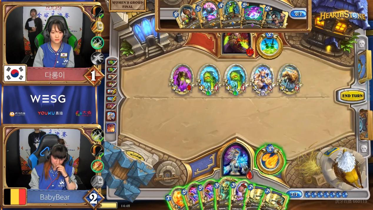炉石传说：罕见韩国美女竟是世界冠军？网友：小姐姐天下第一