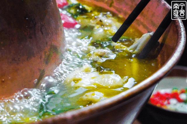 正宗蛙锅,这是一锅有灵魂的美食