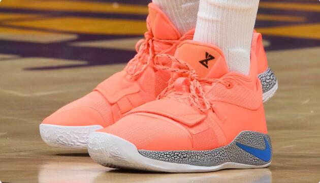 威少战靴aj31low,今日球场战靴