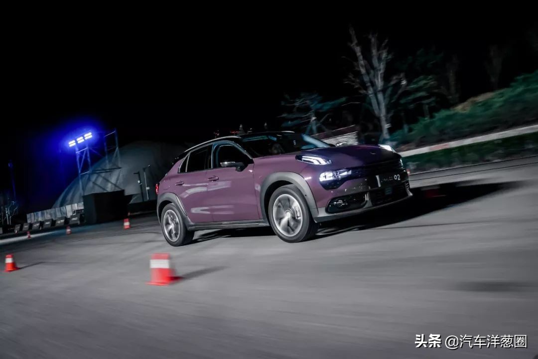 16万的本田*法大**PK混血高能!你愿意为个性买单吗?