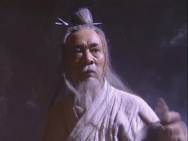 各个版本的姜子牙，刘德凯版仙风道骨，而他简直就是姜子牙在世