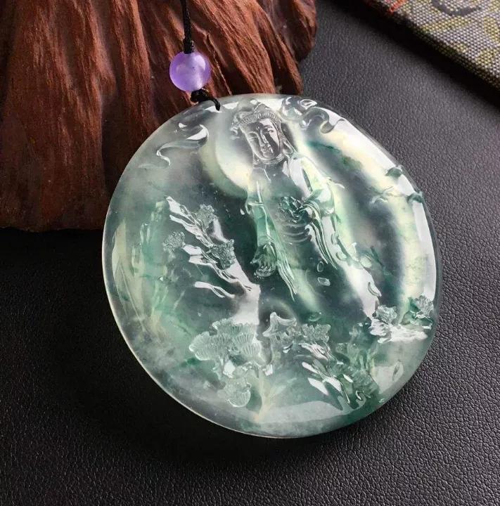 去缅甸买翡翠原石比国内便宜吗,缅甸翡翠手镯哪里买比较便宜