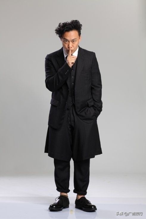 真力时陈奕迅,真力对比罗杰之声