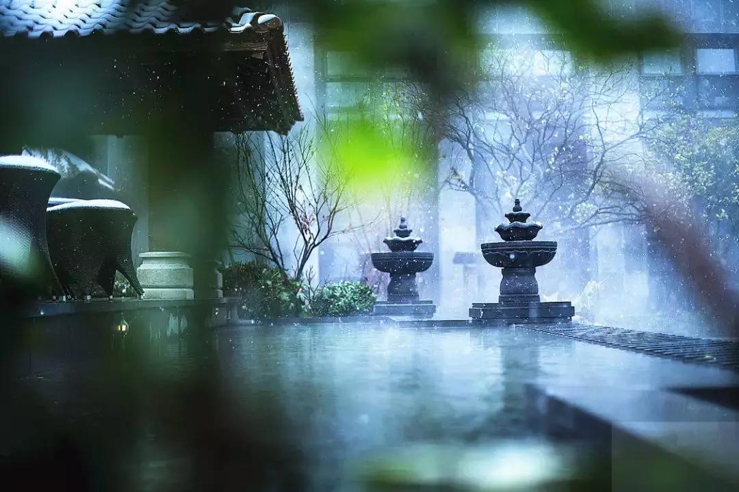 冬天真的来了！自带温泉的高颜值酒店，不用去日本，浙江就有！