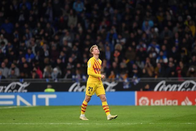 巴萨未来的中场德容几岁了,进攻乏力尼奥特客场拿分艰难