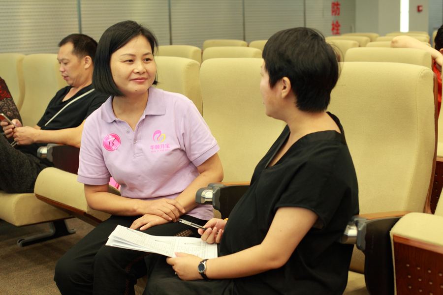 怎样挑选月嫂比较靠谱,怎样挑选月嫂最好的方法