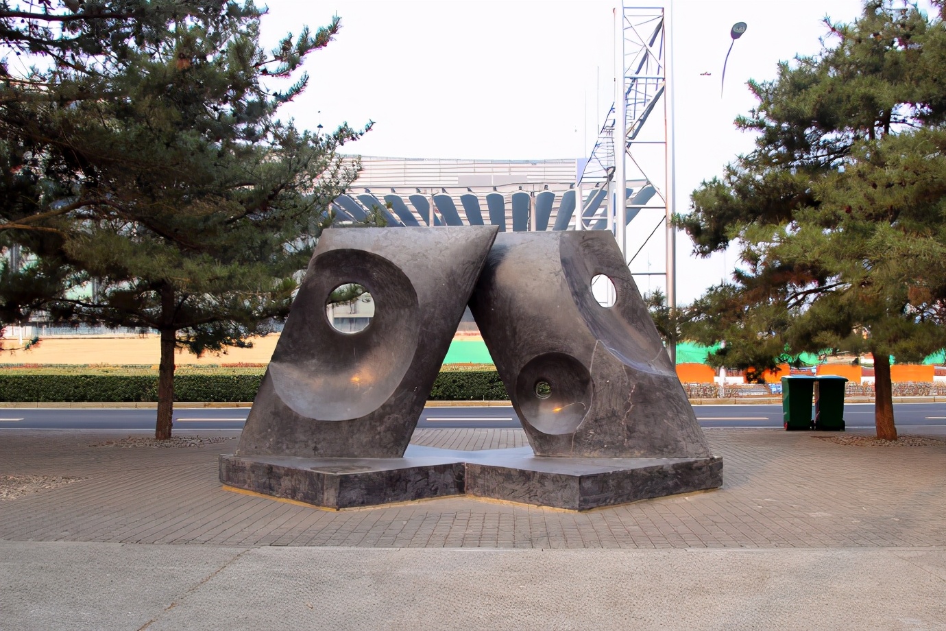 北京鸟巢附近雕塑,鸟巢雕塑效果图