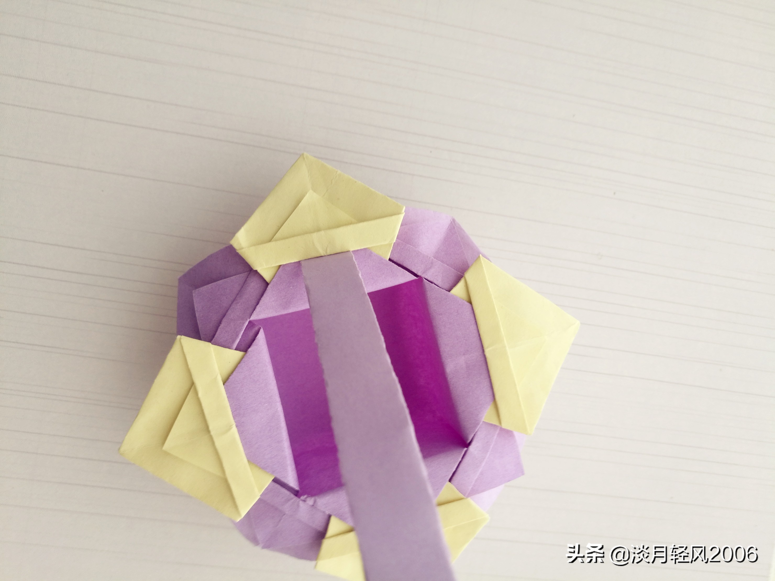 最简单的小花篮折纸,手工折纸小花篮怎么折