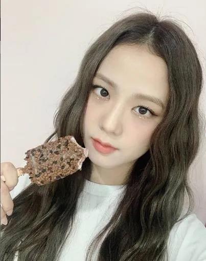 blackpink韩国爱豆粉丝,blackpink的韩国明星粉丝