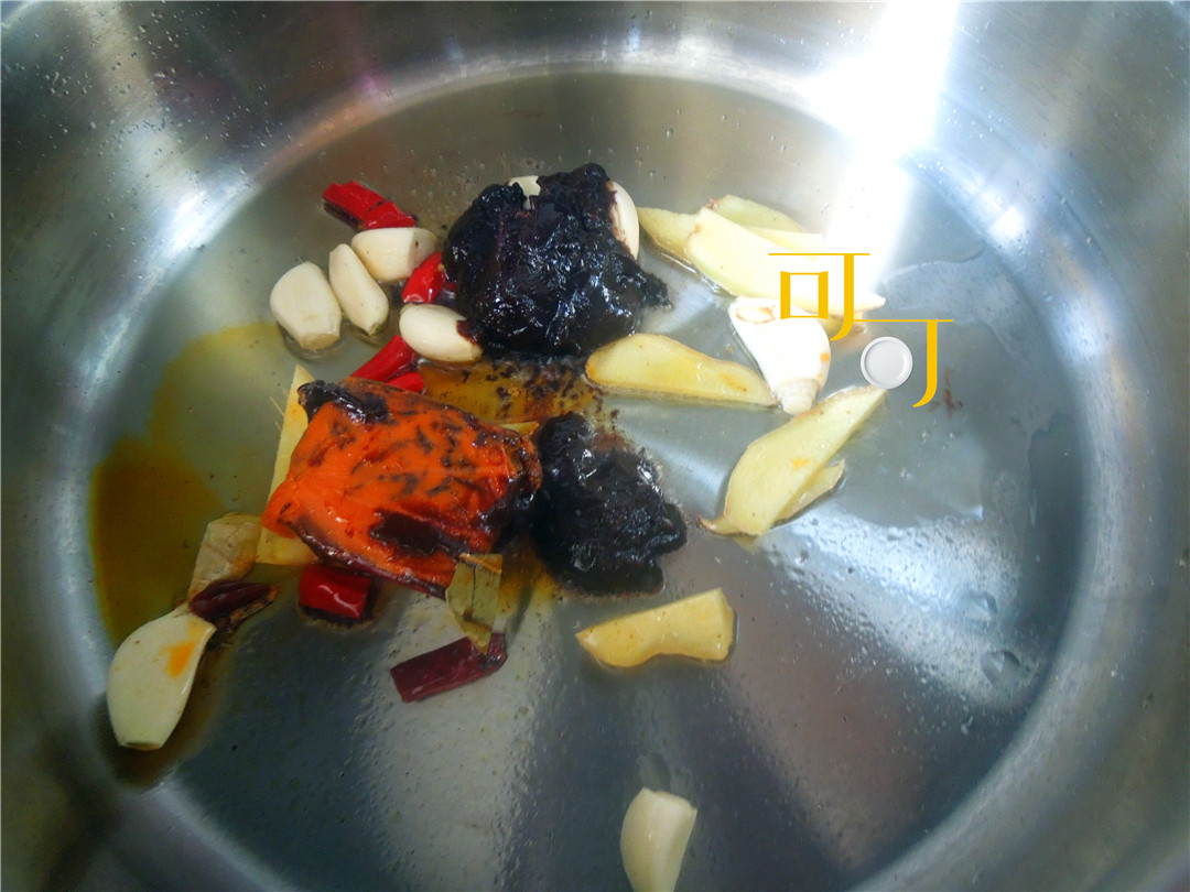 火锅底料自己在家怎么做麻辣香锅,不辣的火锅底料做麻辣香锅