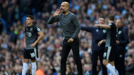 主教练穿搭,主教练着装