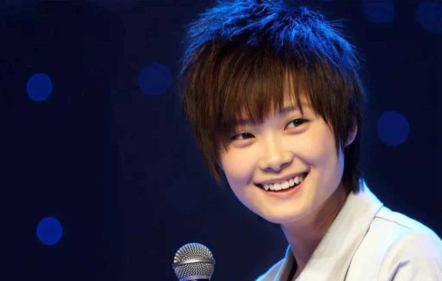 李宇春成功的视频,李宇春创造的奇迹