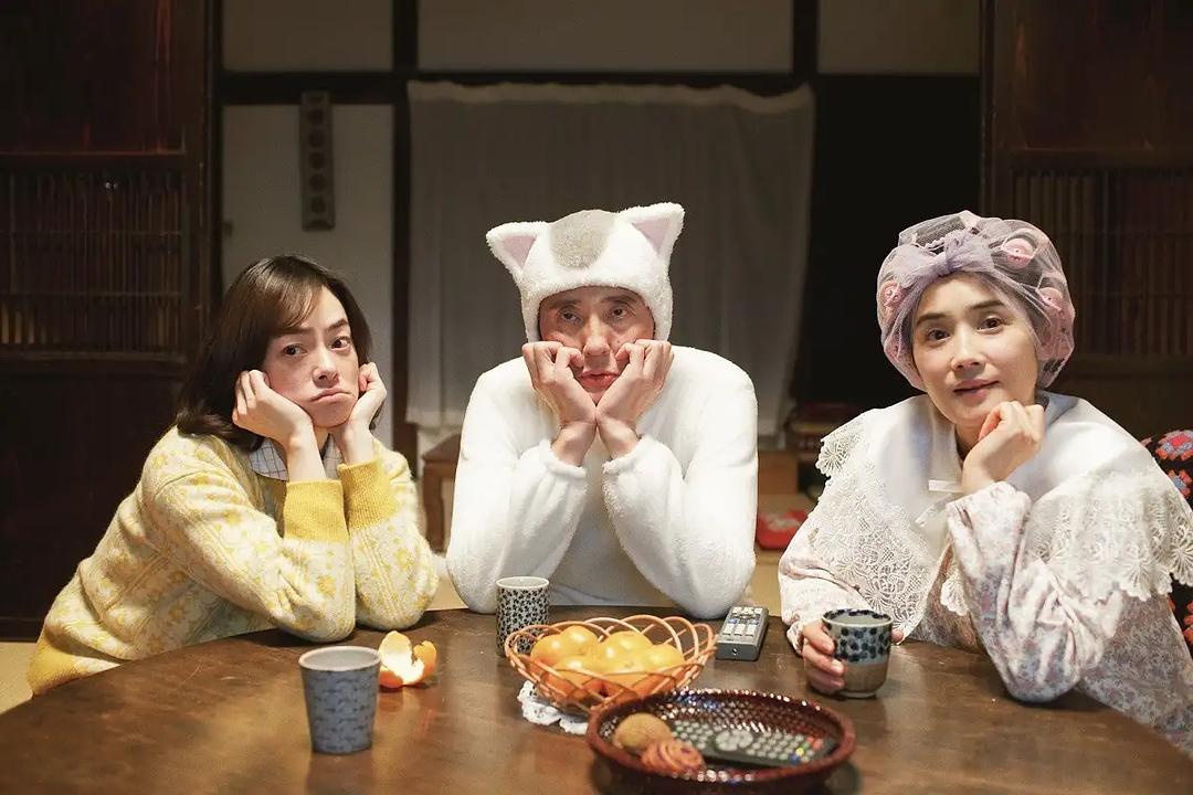 那个孤独的美食家，改行做了猫界家政妇。