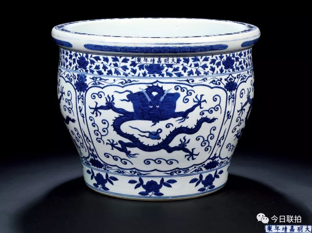 崇庆皇太后庆寿图,崇庆太后万寿图乾隆衮服