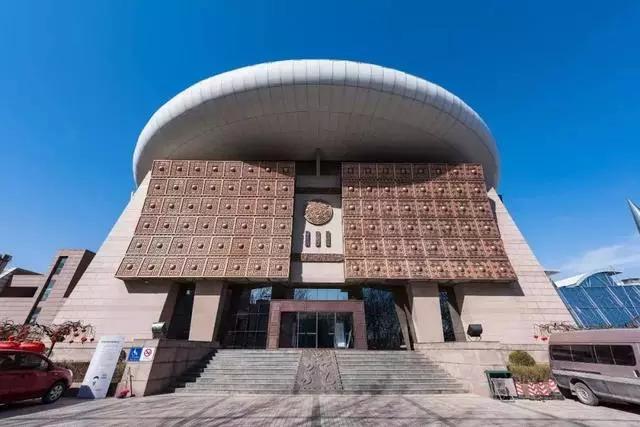 郑州美到爆蓝天白云,河南郑州越来越美了