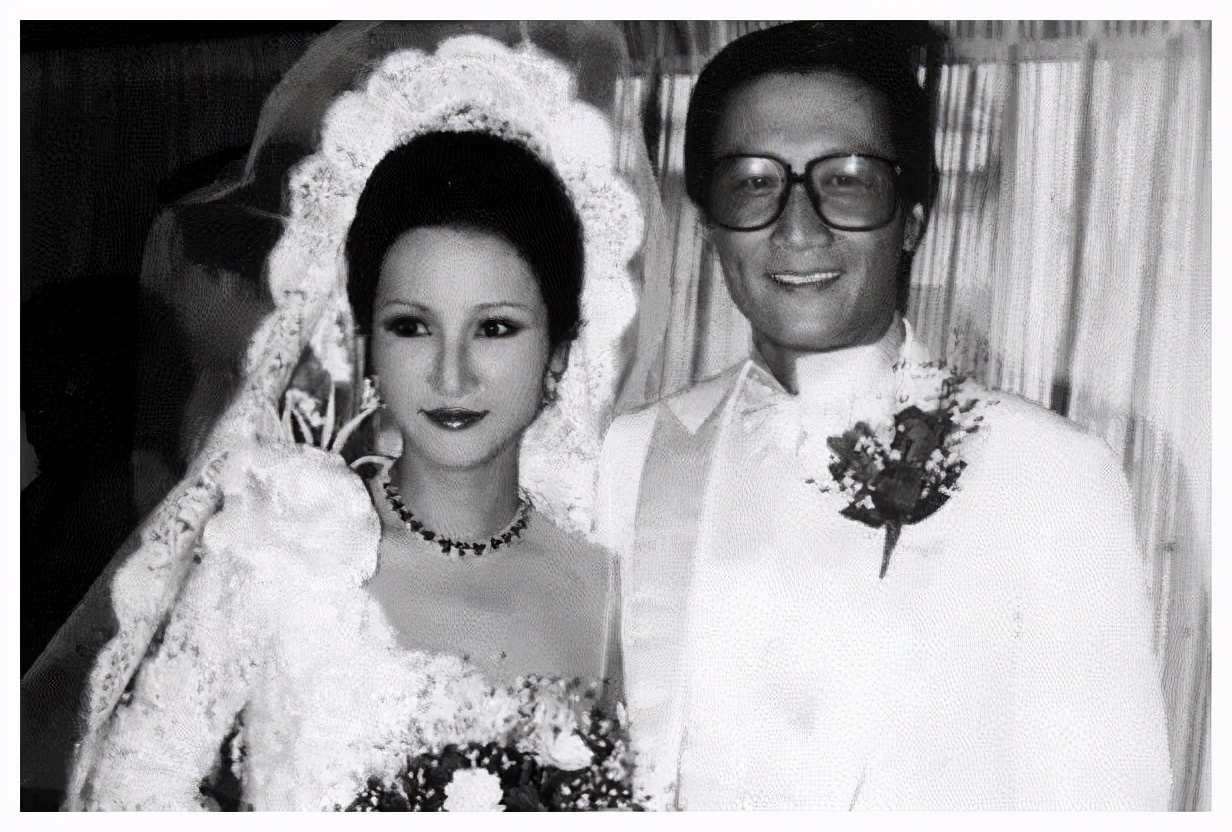 谢贤谈婚姻失败哽咽,谢贤有过几次婚姻