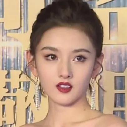 宋祖儿仿妆化妆工作室,仿妆袁冰妍宋祖儿