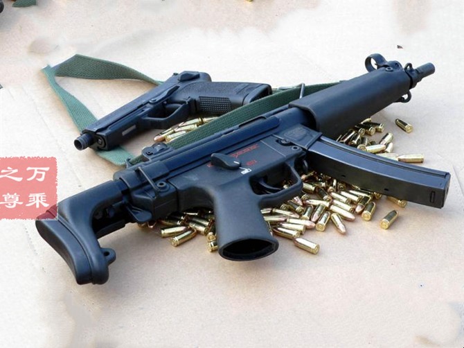 设计最完美的冲锋枪,老版本改良冲锋枪