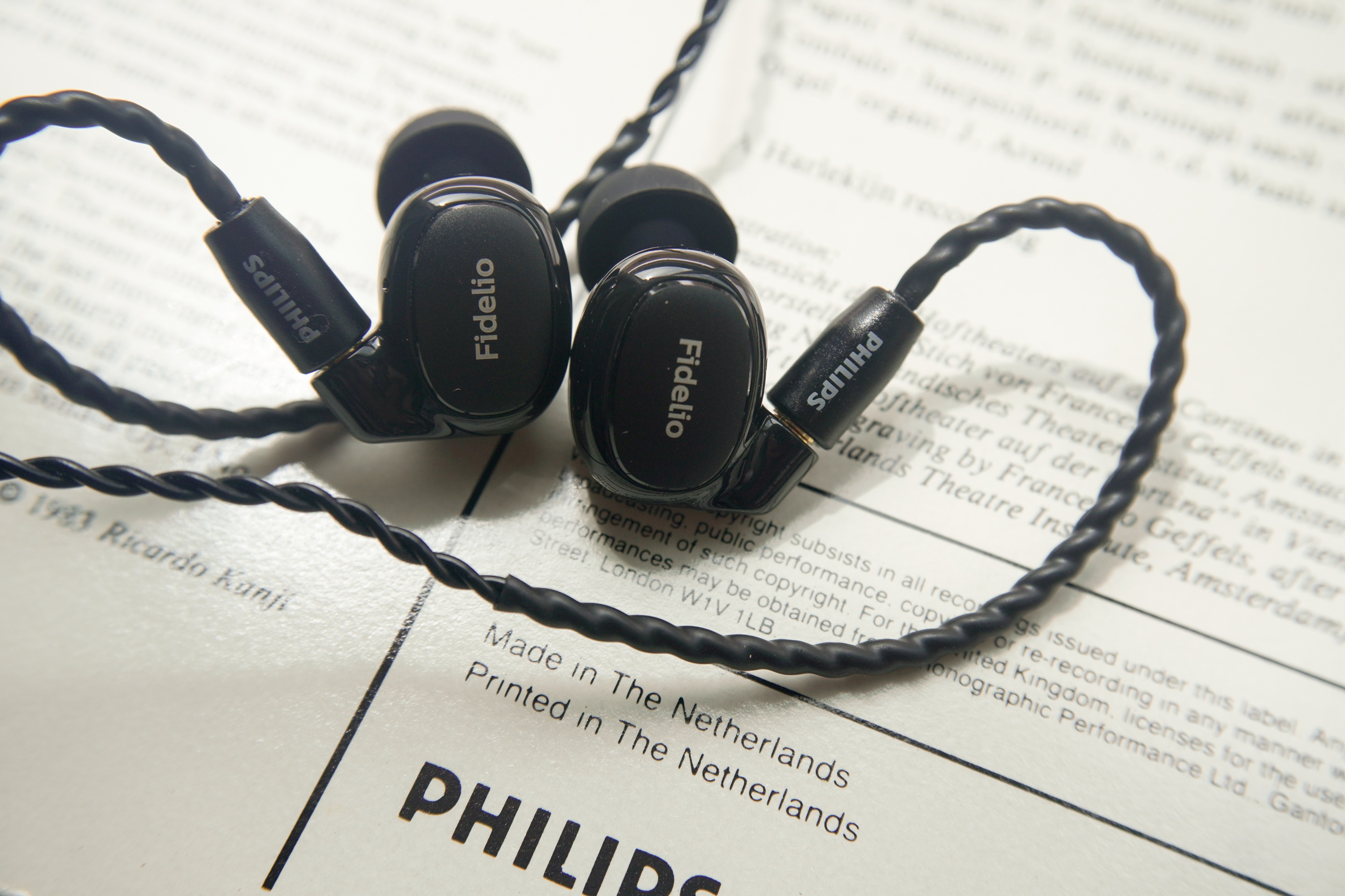 飞利浦s301入耳式耳机,飞利浦s301耳机音质