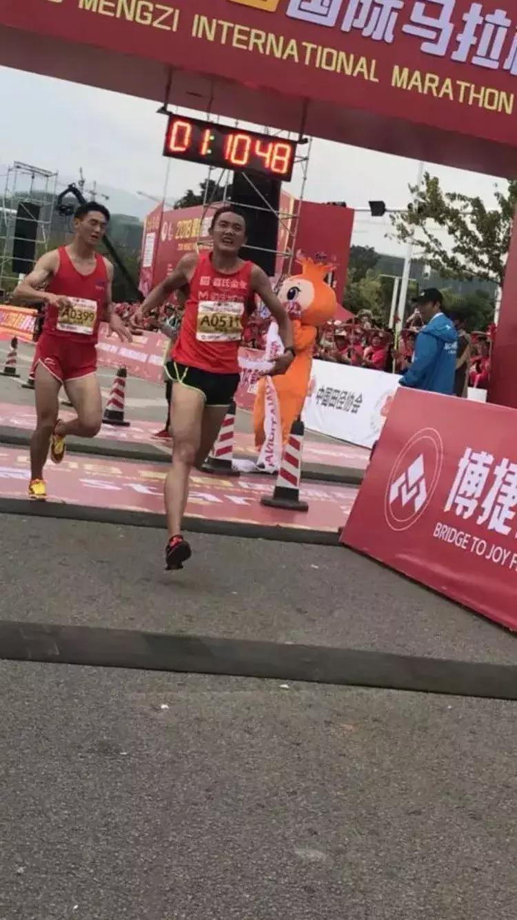 采访河豚,采访他